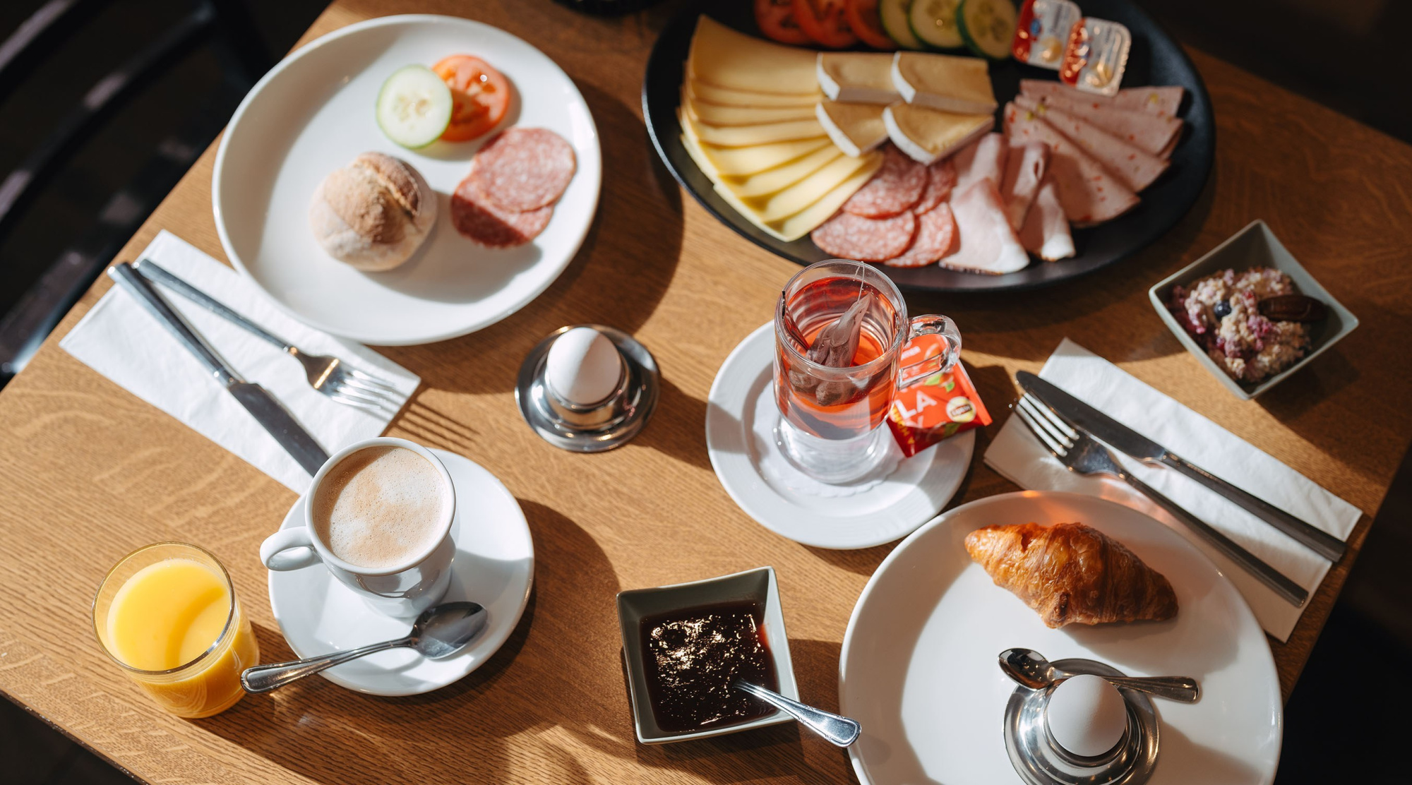 Fruehstueck restaurant gasthaus waldegg horw 01